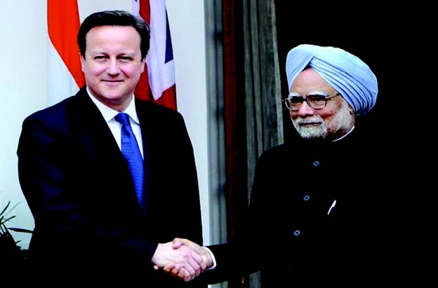 David Cameron, Manmohan Singh meet, discuss trade ties