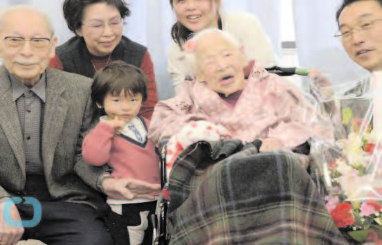 Worlds oldest person celebrates 117 birthday in japan