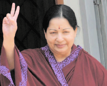 TAMIL NADU GOVERNOR INVITES AIADMK CHIEF JAYALALITHAA TO FORM GOVERNMENT