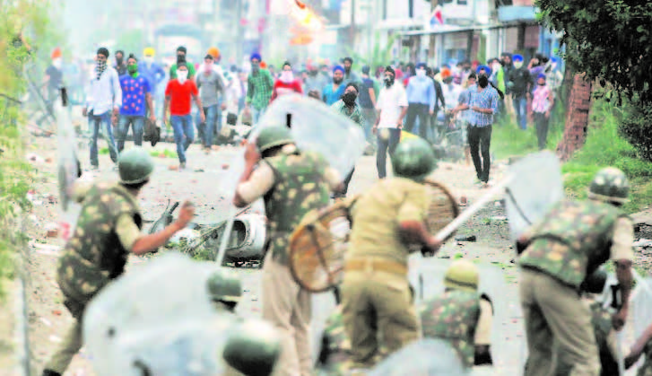Sikh protester killed in clash with police