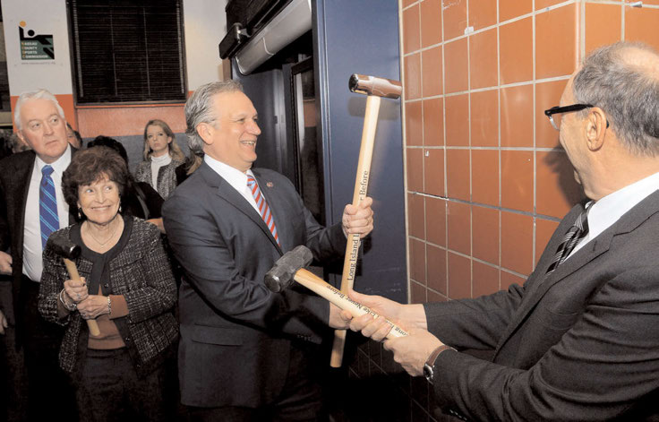 Nassau Veterans Memorial Coliseum