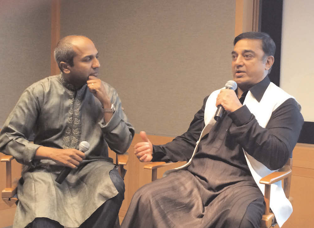 Mr. Kamal Haasan (right) answers questions. Sree Sreenivasan, the Chief Digital Officer of the Metropolitan Museum moderated