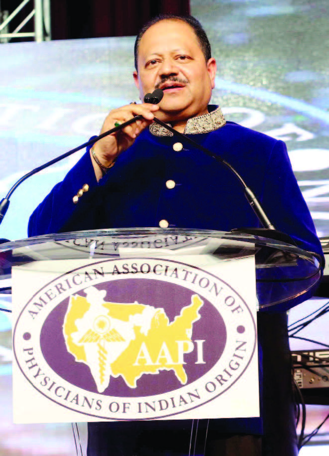 Dr. Ajay Lodha delivering his inaugural address as President of AAPI