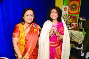 Sharda Ji was honored with a shawl by Purnima Ji