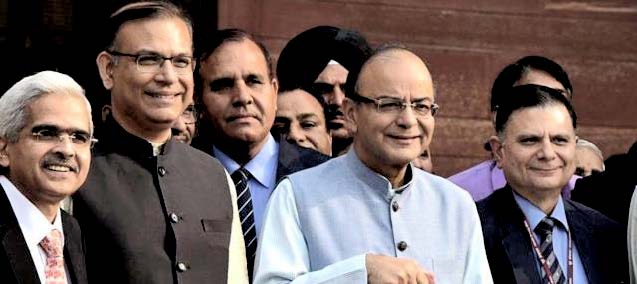 Finance minister Arun Jaitley leaves the north block to present the budget on February 29, 2016.