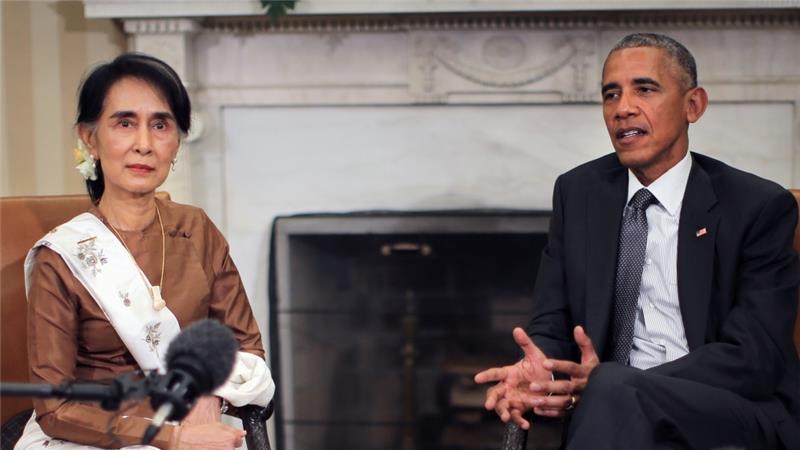 Obama said sanctions would be lifted during talks with Aung San Suu Kyi at the Oval Office [Carlos Barria/Reuters]
