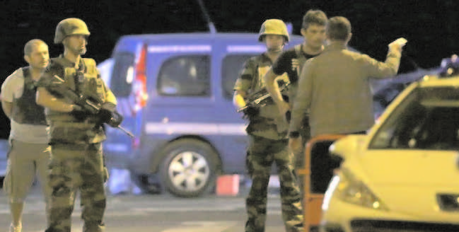 three-suspected-female-militants-seized-in-france