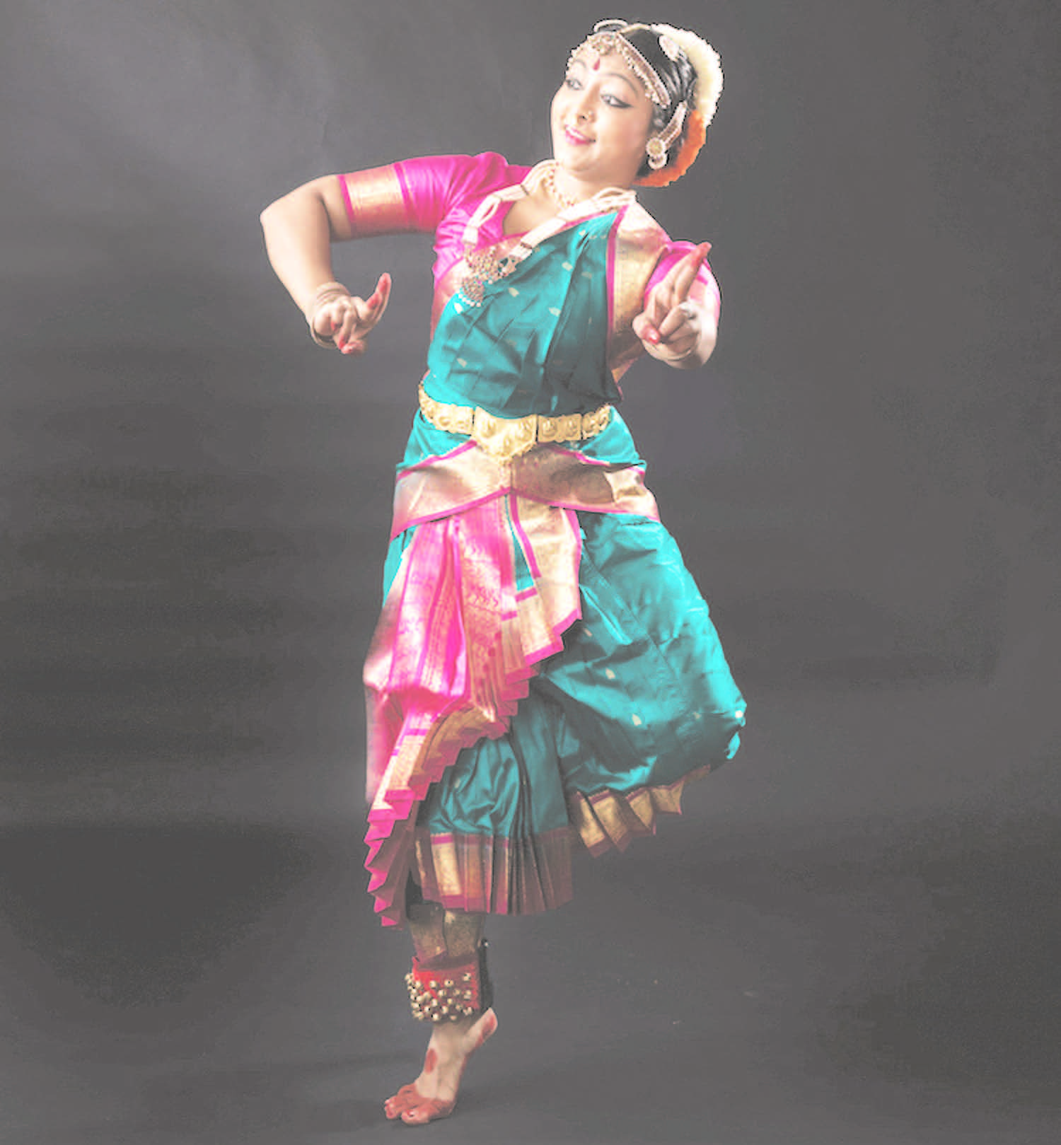 Dancer and Foods Highlight India for Visiting Scholar Lecture Series at Scranton