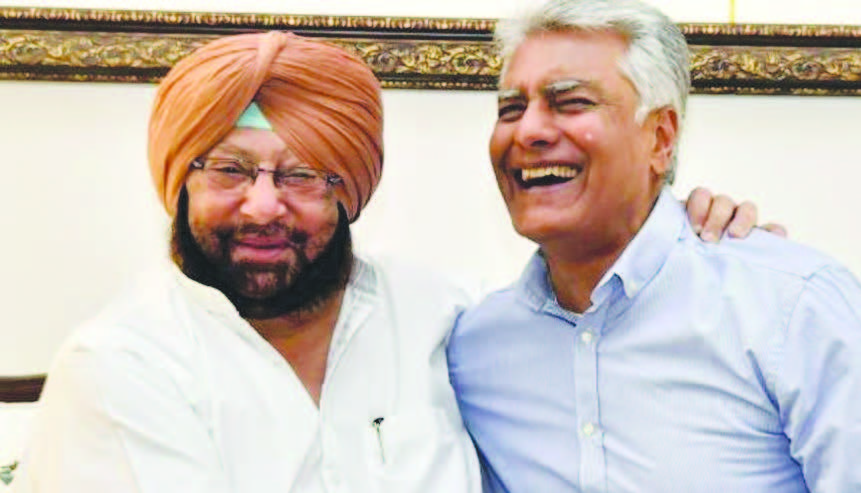 Punjab chief minister Capt Amaridner Singh with Sunil Jakhar. (Photo: Twitter)