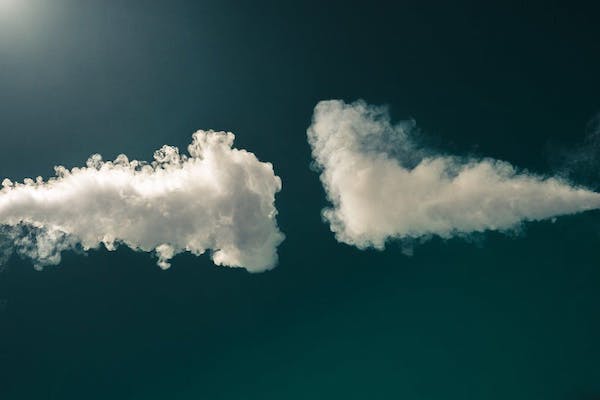 U.S. vaping-related deaths rise to 18, illnesses surpass 1,000, say officials