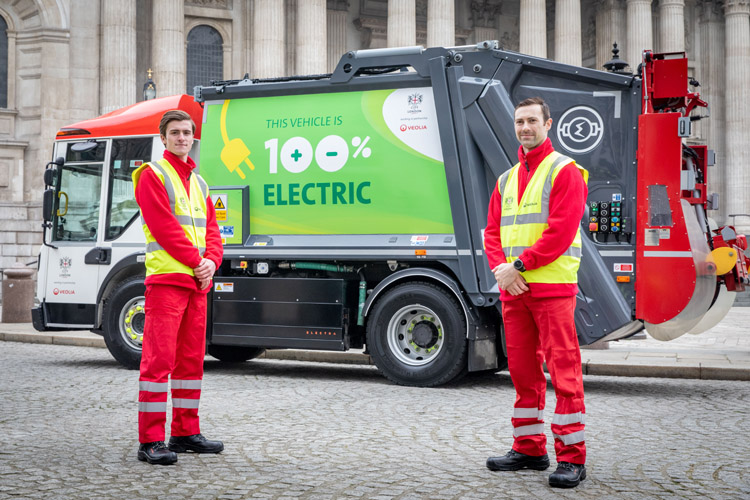CITY OF LONDON CORPORATION TO BECOME FIRST UK AUTHORITY TO RUNFULLY ELECTRIC REFUSE TRUCK FLEET