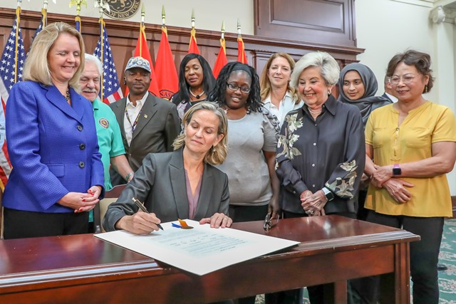 County Executive Curran Signs Bill Sending $375 To Most Nassau Households