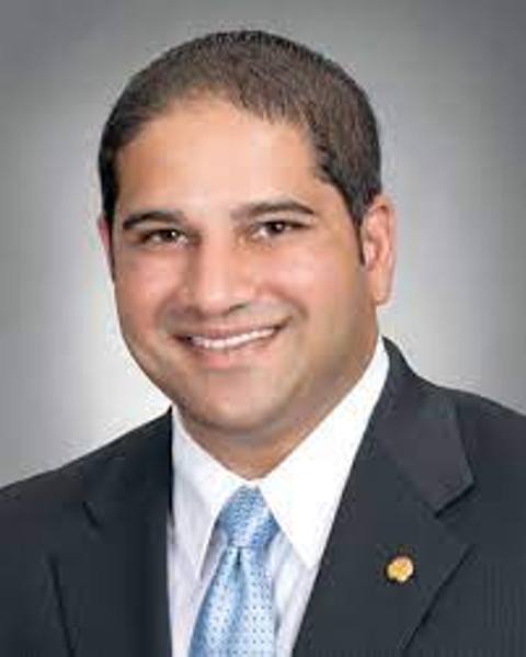 Indian American Himesh Gandhi appointed to Texas public accountancy board
