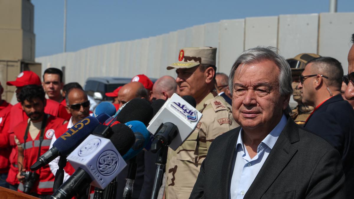 UN Secretary-General Antonio Guterres appeals for aid trucks to be allowed into Gaza