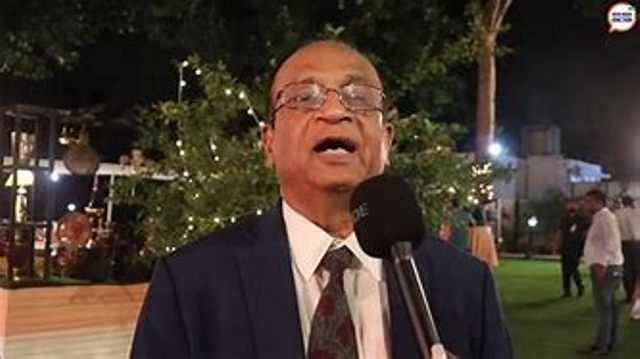Indian American physician honored by Jewish group tor for standing against antisemitism