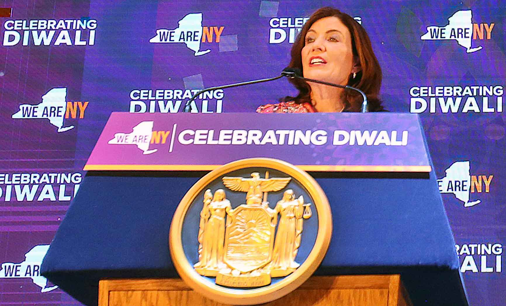Governor Hochul announces new law to clarify disclosure of credit card surcharges goes into effect Sunday, February 11