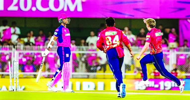 SRH qualify for playoffs after rain washes out match