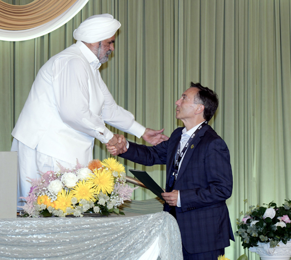 Thousands Gather from the Tristate Area for Sant Rajinder Singh Ji Maharaj’s Special Meditation Event in New Brunswick, NJ