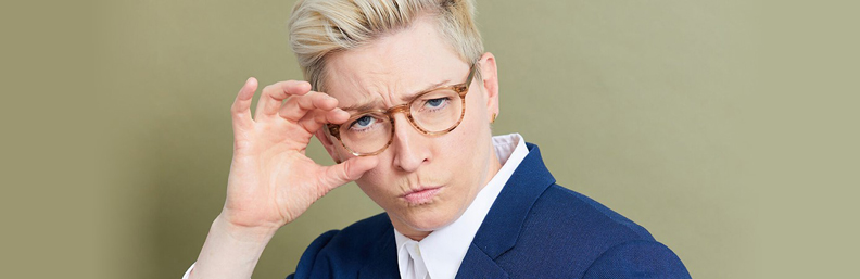 COMEDIAN KRISTIN KEY JOKES WITH A MUSICAL TWIST