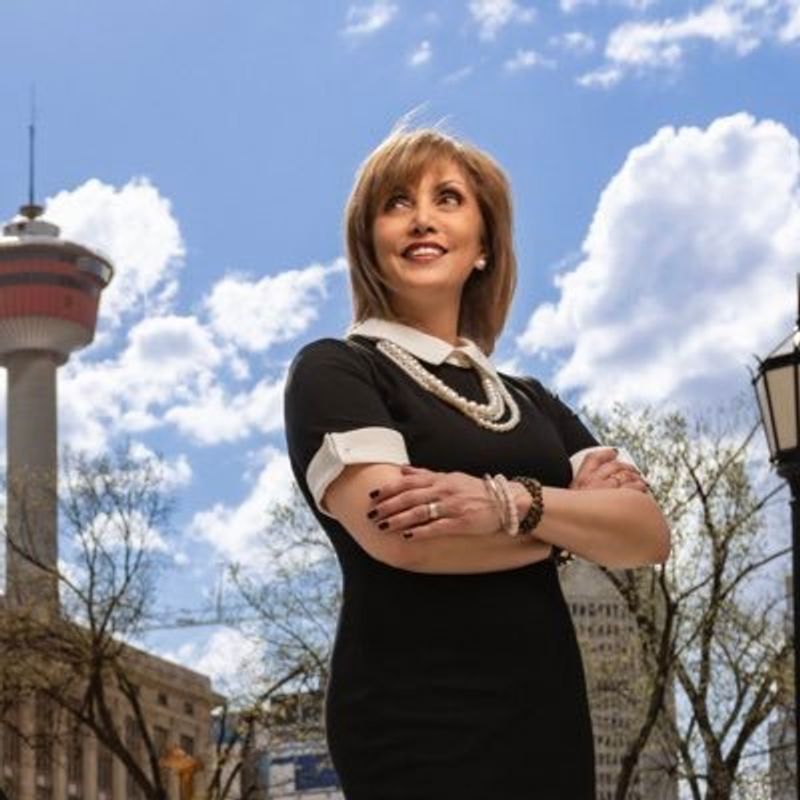 Indian origin Jyoti Gondek, Calgary’s Mayor, seeks re-election viewing growing power of Punjabi vote