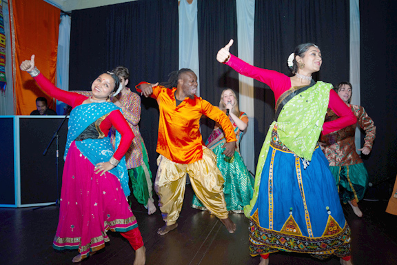 Surati’s First Diwali Gala 2025 Illuminates Jersey City with Culture, Music, and Community