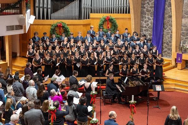 NEW JERSEY YOUTH CHORUS INVITES YOU TO ‘THE LIGHT WE GIVE’ HOLIDAY CONCERT