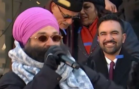 ‘New York vich munda rehnda’: Punjabi performance goes viral at Zohran Mamdani’s NYC inauguration